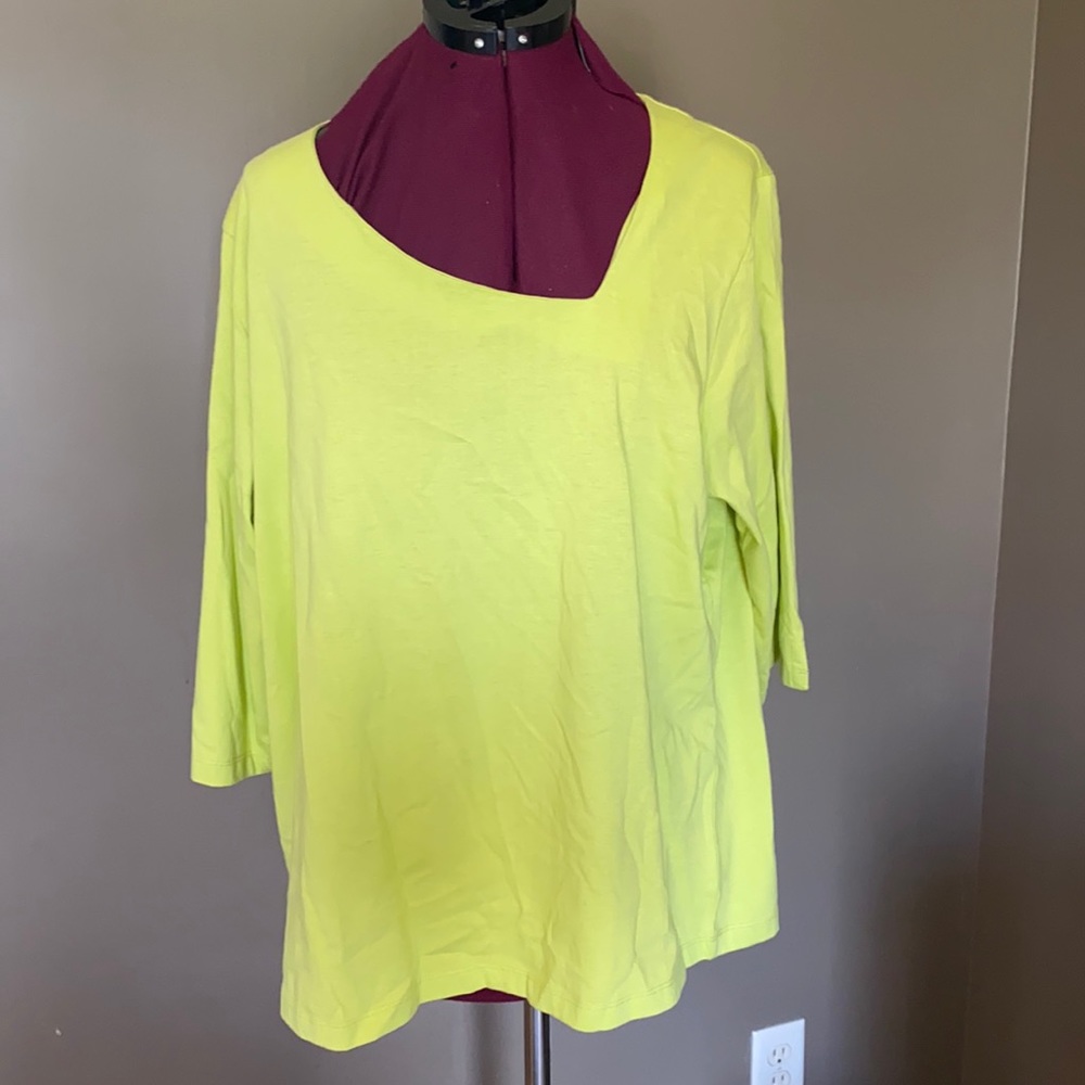 Elizabeth James Shirt with Asymmetric Neckline (Size 1x)